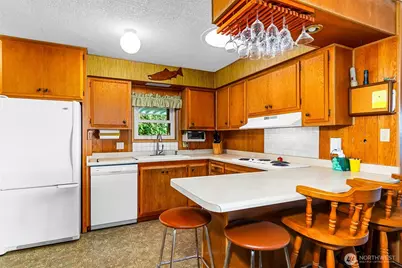 4736 Cooper Point Road NW, Olympia, WA 98502 - Photo 19