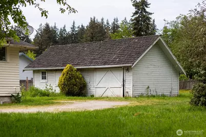 7911 276th Street NW, Stanwood, WA 98292 - Photo 31