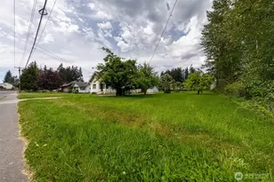 7911 276th St NW, Stanwood, WA 98292 - Photo 29