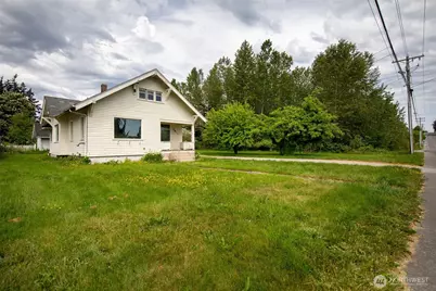 7911 276th Street NW, Stanwood, WA 98292 - Photo 3