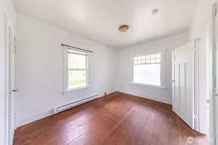 7911 276th St NW, Stanwood, WA 98292 - Photo 9
