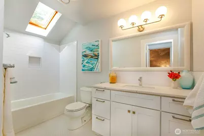 6525 23rd Avenue NE, Seattle, WA 98115 - Photo 17