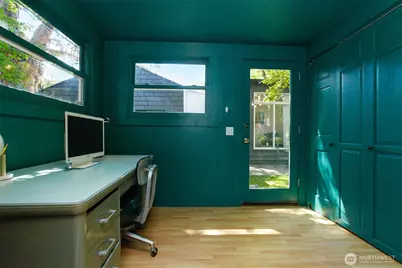 6525 23rd Avenue NE, Seattle, WA 98115 - Photo 21