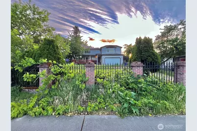 14231 53rd Avenue S, Tukwila, WA 98168 - Photo 1