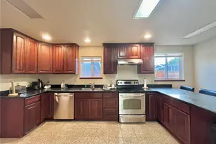 14231 53rd Ave S, Tukwila, WA 98168 - Photo 9