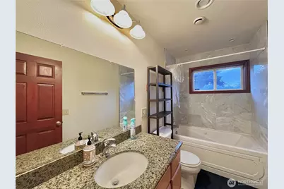 14231 53rd Avenue S, Tukwila, WA 98168 - Photo 13