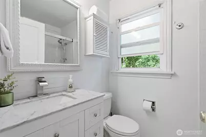 3444 34th Avenue W, Seattle, WA 98199 - Photo 7