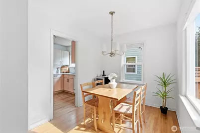 3444 34th Avenue W, Seattle, WA 98199 - Photo 5