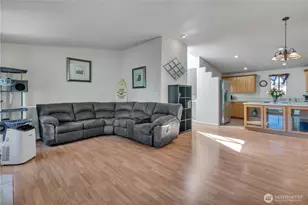 1808 Maple Ln, Kent, WA 98030 - Photo 7