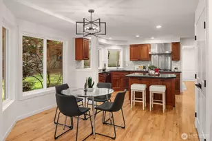 23203 NE 18th Pl, Sammamish, WA 98074 - Photo 9