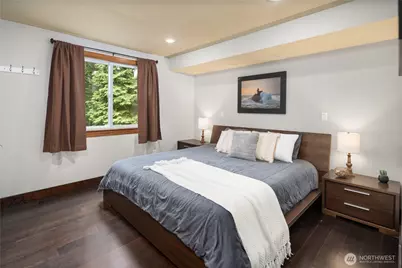 21422 SE 37th Street, Sammamish, WA 98075 - Photo 19