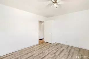 3733 D St, Bremerton, WA 98312 - Photo 21