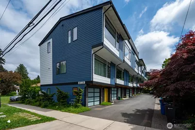 18028 10th Avenue NE #F, Shoreline, WA 98155 - Photo 1