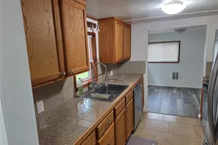 617 W H St, Shelton, WA 98584 - Photo 7