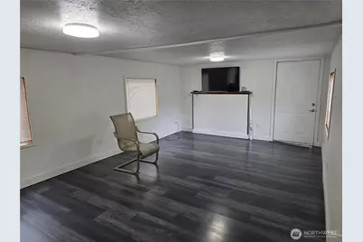 617 W H Street, Shelton, WA 98584 - Photo 3