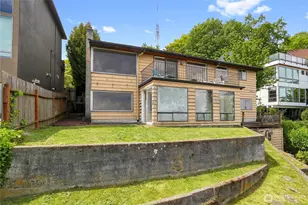 438 Comstock Pl, Seattle, WA 98109 - Photo 37