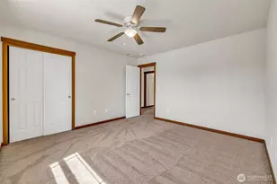 17127 Lakepoint Dr SE, Yelm, WA 98597 - Photo 21