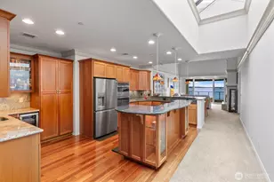 1210 Alki Ave SW, Seattle, WA 98116 - Photo 11