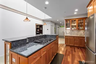 1210 Alki Ave SW, Seattle, WA 98116 - Photo 15
