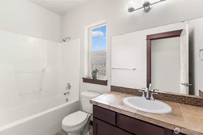 303 202nd Place SE, Bothell, WA 98012 - Photo 25