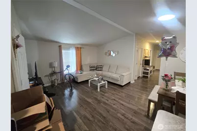 10302 Lakeview Avenue SW #25, Lakewood, WA 98499 - Photo 5