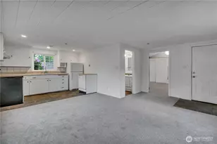 111 S 80th St, Tacoma, WA 98408 - Photo 5