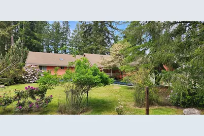 130 E Lakeland Way, Allyn, WA 98524 - Photo 3
