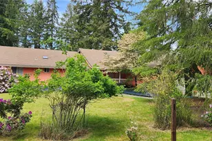 130 E Lakeland Way, Allyn, WA 98524 - Photo 3