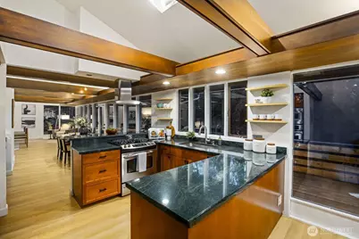 1520 Sycamore Drive SE, Issaquah, WA 98027 - Photo 9
