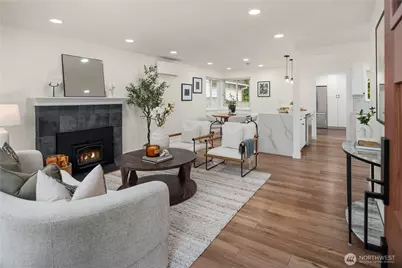 6439 Marshall Avenue SW, Seattle, WA 98136 - Photo 3