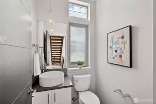 2615 NW 65th St, Seattle, WA 98117 - Photo 37