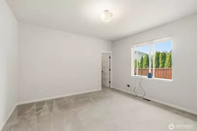 6823 47th Avenue NE, Olympia, WA 98516 - Photo 25