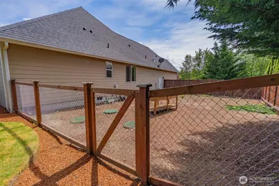 6823 47th Avenue NE, Olympia, WA 98516 - Photo 31