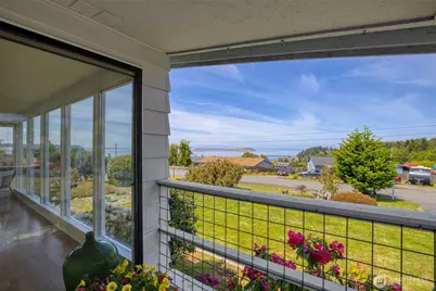 261 Dennis Boulevard, Port Townsend, WA 98368 - Photo 5