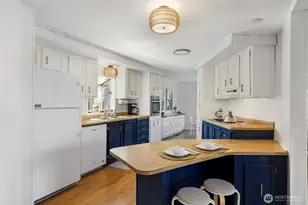 261 Dennis Blvd, Port Townsend, WA 98368 - Photo 15