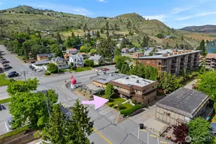 113 E Center St, Chelan, WA 98816 - Photo 7