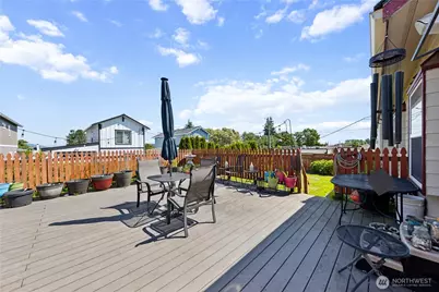 3704 Commercial Avenue, Anacortes, WA 98221 - Photo 39