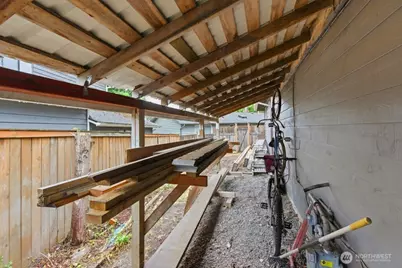 20712 33rd Avenue W, Lynnwood, WA 98036 - Photo 29