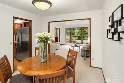 24346 SE 43rd Place, Sammamish, WA 98029 - Photo 17