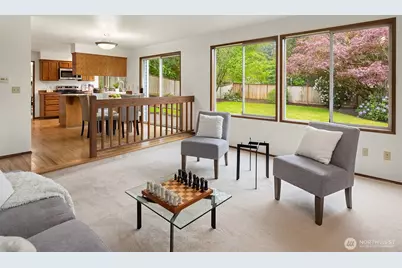 24346 SE 43rd Place, Sammamish, WA 98029 - Photo 15