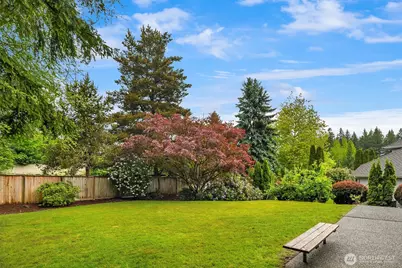 24346 SE 43rd Place, Sammamish, WA 98029 - Photo 27