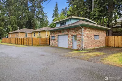 7715 236th Street SW, Edmonds, WA 98026 - Photo 3