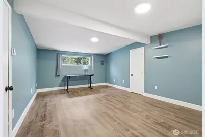 7715 236th Street SW, Edmonds, WA 98026 - Photo 29