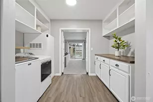 7715 236th St SW, Edmonds, WA 98026 - Photo 15