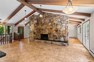 1 Beach Ln SW, Lakewood, WA 98498 - Photo 3