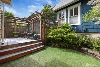 1601 22nd Avenue #2118, Seattle, WA 98122 - Photo 19