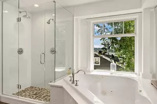 1029 3rd St, Kirkland, WA 98033 - Photo 23