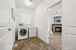 14321 SE 278th St, Kent, WA 98042 - Photo 17
