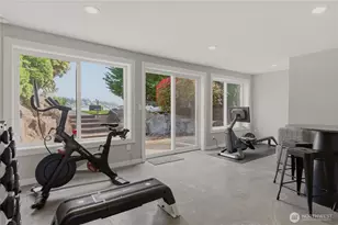 9201 NE Juanita Dr, Kirkland, WA 98034 - Photo 35