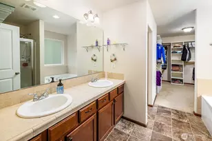 5612 116th St NE, Marysville, WA 98271 - Photo 13